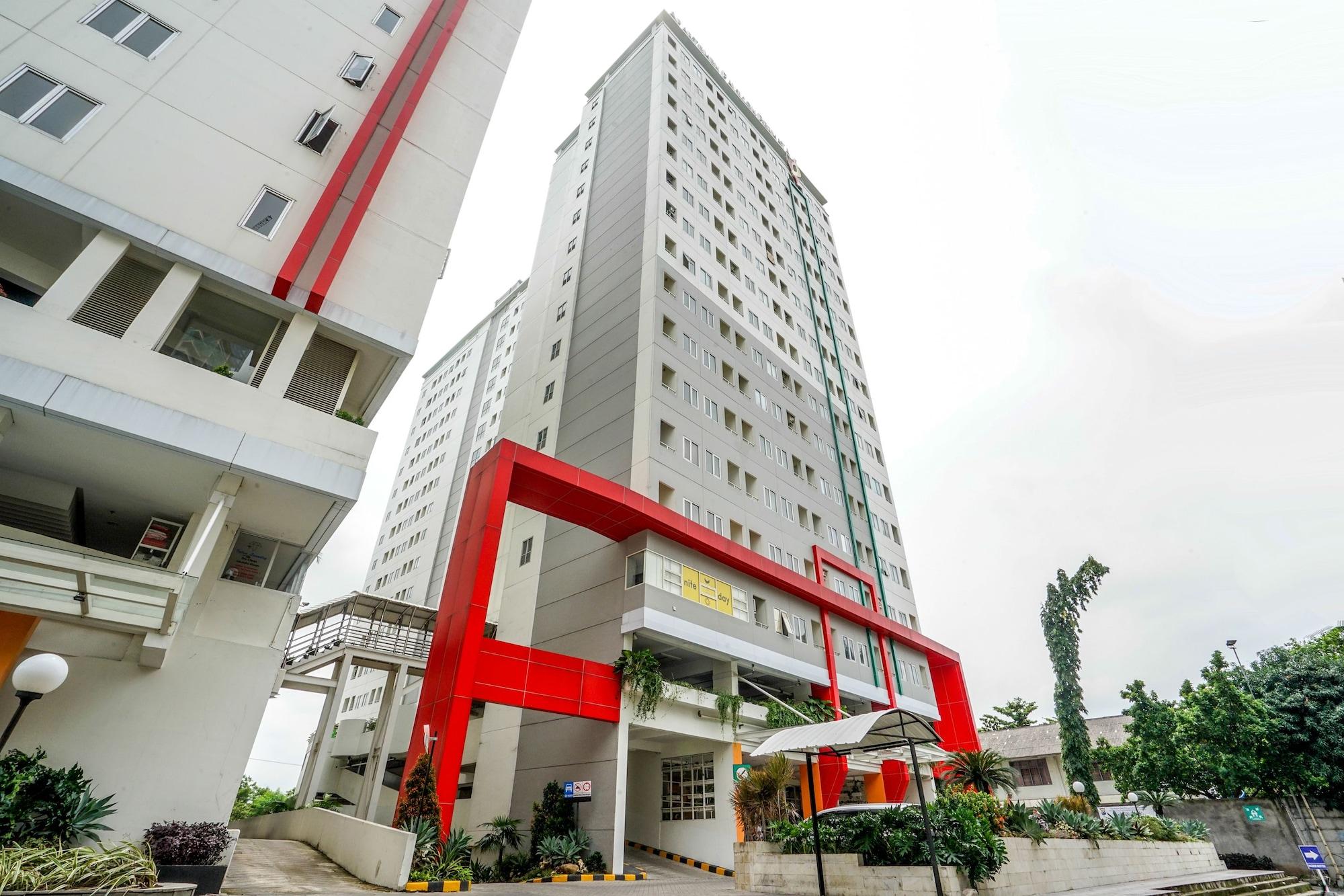 Super Oyo Capital O 91962 Pavilion Permata Surabaya Luaran gambar