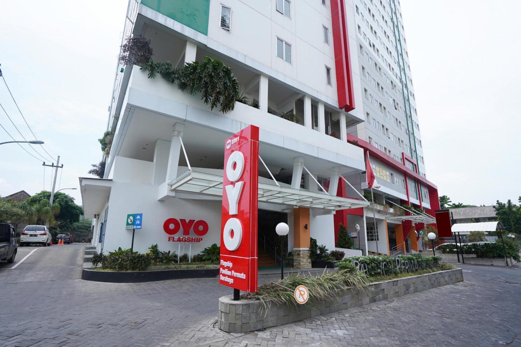 Super Oyo Capital O 91962 Pavilion Permata Surabaya Luaran gambar